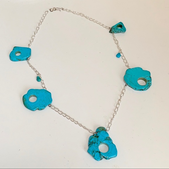 Turquoise Handcrafted Gemstones Necklace - Picture 3 of 4